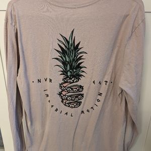 Long sleeve tee